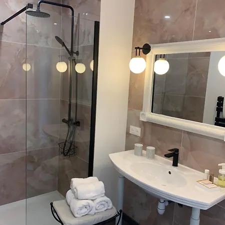 Апартаменти Lumineux 2 Pieces Vieil *